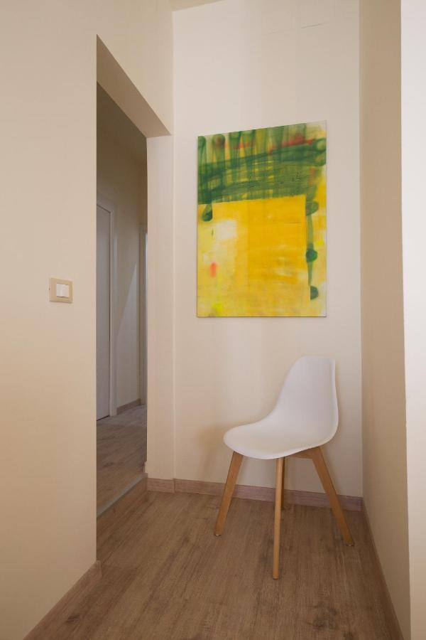 In Acquaviva Couette-café Livourne